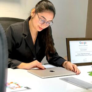 Co- Founder of itsyourdigital Kanika Thakral